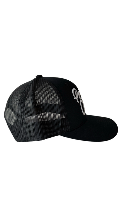 Perro Club Trucker